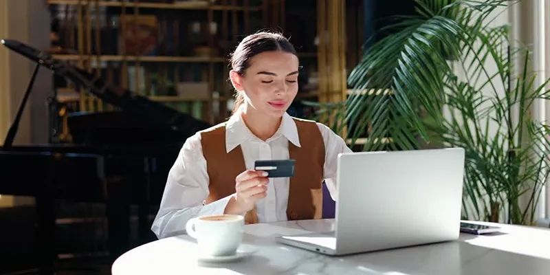 United Club Infinite Card Features