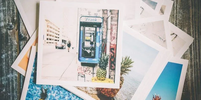 Steps to use MyPostcard
app