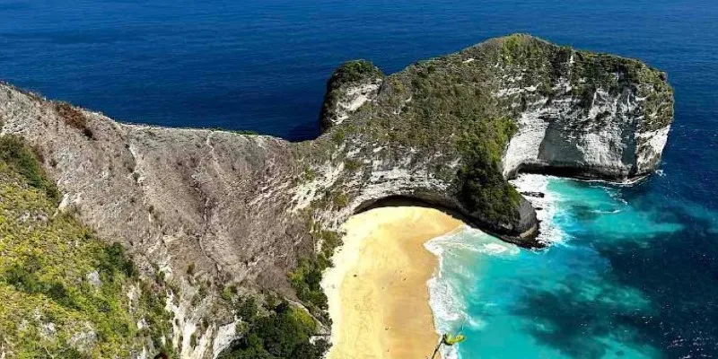 Kelingking Beach