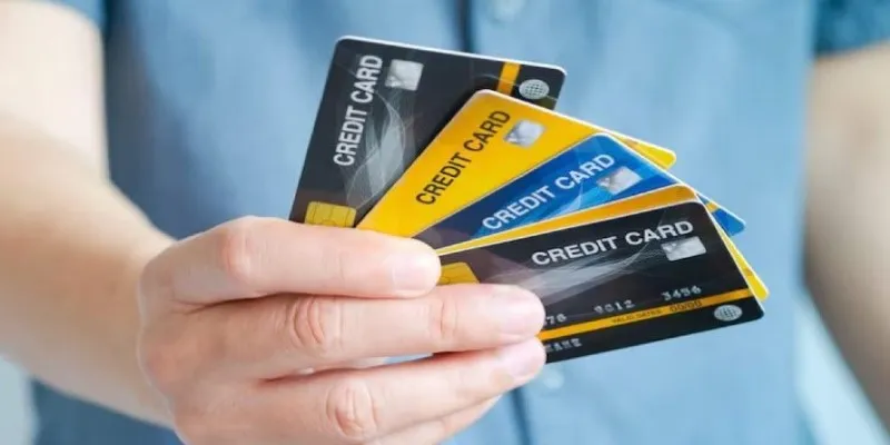 Using Credit Cards Sparingly