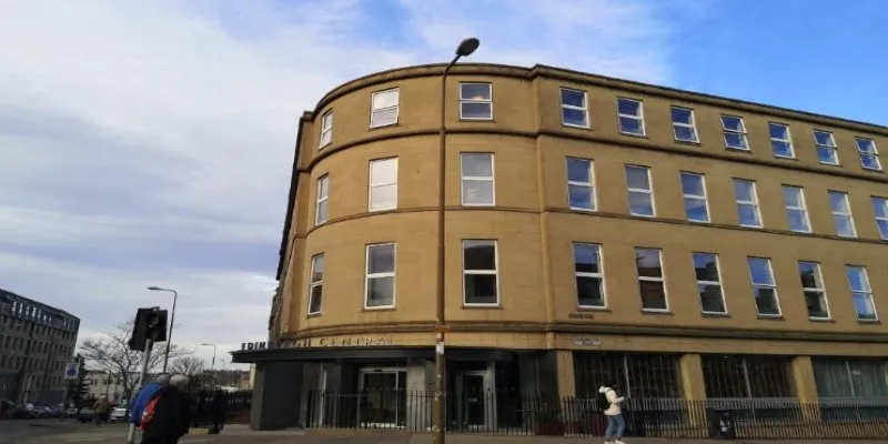 Edinburgh Central
Hostel