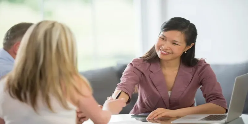Evaluating Lender Credibility
