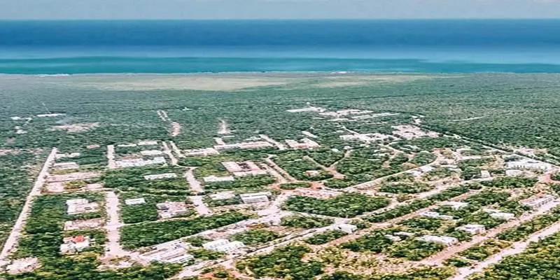 Modern neighborhood in Aldea Zama, Playa Del Carmen