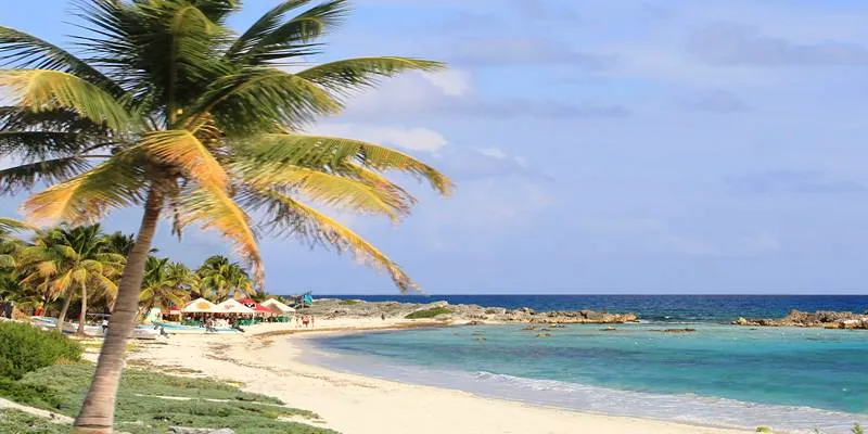 Cozumel Beach during High
Season